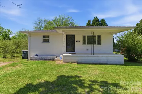 615 W Marsh St, Salisbury, NC 28144