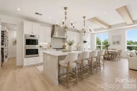 130 Cherokee 406 Rd #406, Charlotte, NC 28207
