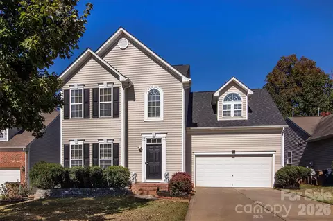 1002 Canopy Dr, Indian Trail, NC 28079