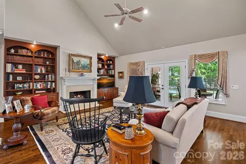 13621 Robert Walker Dr, Davidson, NC 28036 photo 9