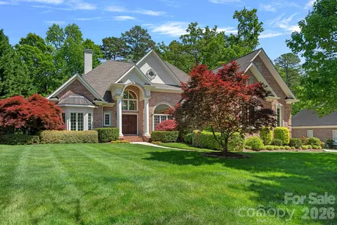13621 Robert Walker Dr, Davidson, NC 28036