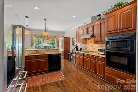 13621 Robert Walker Dr, Davidson, NC 28036 photo 15