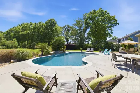 5040 Barcroft Dr, Fort Mill, SC 29707
