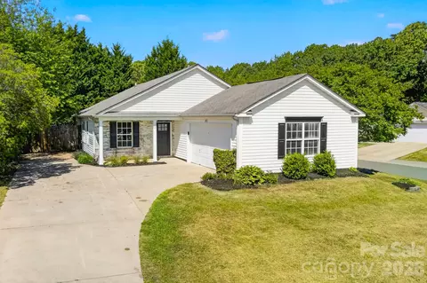 102 Daventry Pl, Mooresville, NC 28117