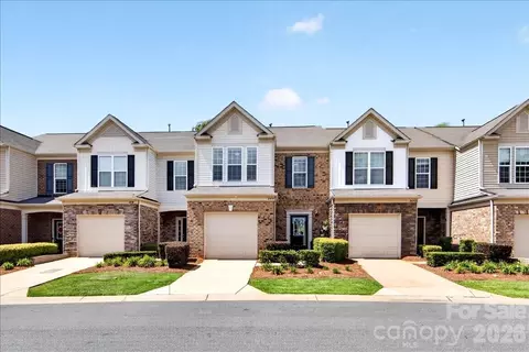 2434 Royal York Ave, Charlotte, NC 28210