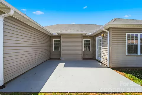 Exterior - 1834 Terrain Nw Dr NW, Conover, NC 28613 photo 3 of 7