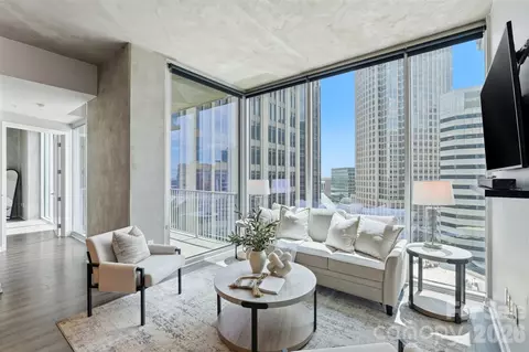 210 N Church 1807 St #1807, Charlotte, NC 28202