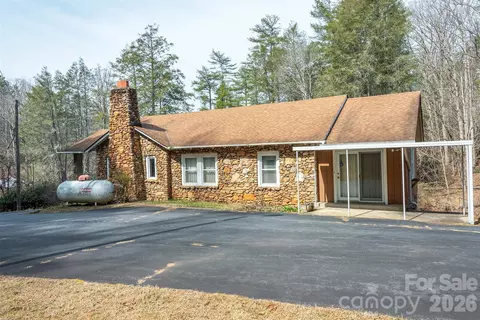 1720 Brevard Rd, Arden, NC 28704