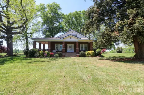 790 Foster Rd, Cleveland, NC 27013
