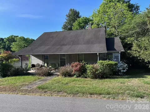 138 Hemlock St, Mocksville, NC 27028