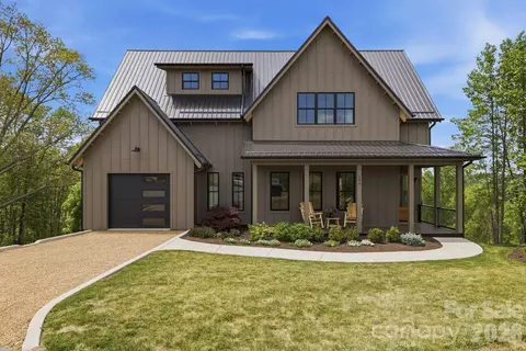 244 Westridge Farm Rd, Asheville, NC 28804