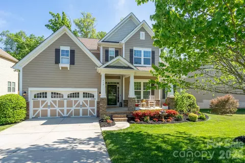 478 Iron Horse Ln, Midland, NC 28107