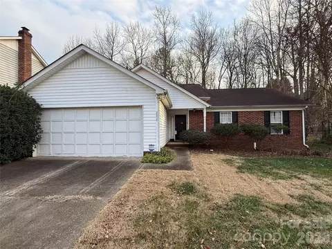 10410 Hellebore Rd, Charlotte, NC 28213