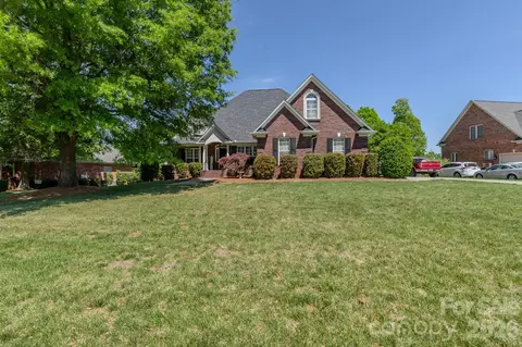 218 Kaitlyn Ln, Kings Mountain, NC 28086