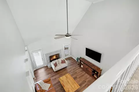 Entry Way - 517 Cranborne Chase, Fort Mill, SC 29708 photo 2 of 2