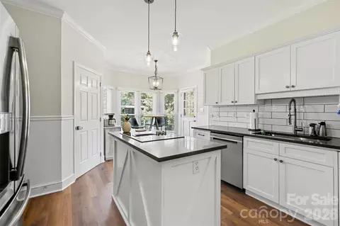 Kitchen - 517 Cranborne Chase, Fort Mill, SC 29708 photo 1 of 3
