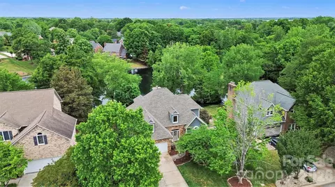 View/Area - 517 Cranborne Chase, Fort Mill, SC 29708 photo 3 of 3