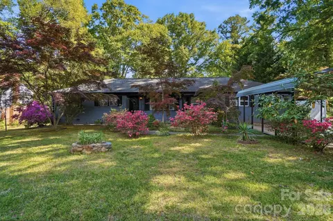 4701 Easthaven Dr, Charlotte, NC 28212