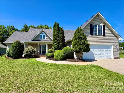 1070 Lucky Ln, Salisbury, NC 28146