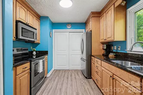 Kitchen - 5114 Crow Rd, Monroe, NC 28112 photo 2 of 3