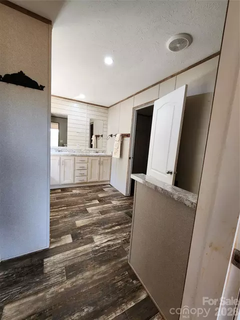 Entry Way - 400 Mac Dr, Marion, NC 28752 photo 1 of 1