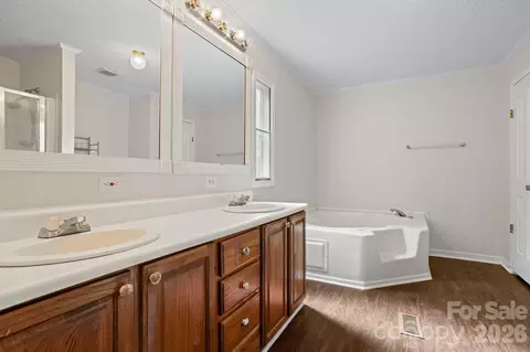 Bath - 1896 E Green Creek Dr, Tryon, NC 28782 photo 1 of 3