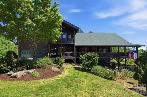 3918 Skyline Dr, Morganton, NC 28655