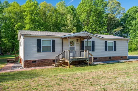 3262 Wellman Rd, Vale, NC 28168