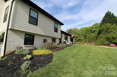 Exterior - 2555 Belshire Dr, Conover, NC 28613 photo 1 of 4