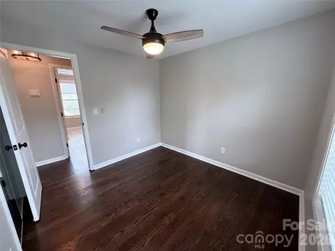Bedroom - 2555 Belshire Dr, Conover, NC 28613 photo 3 of 3