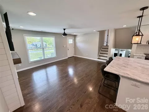 Living - 2555 Belshire Dr, Conover, NC 28613 photo 1 of 4