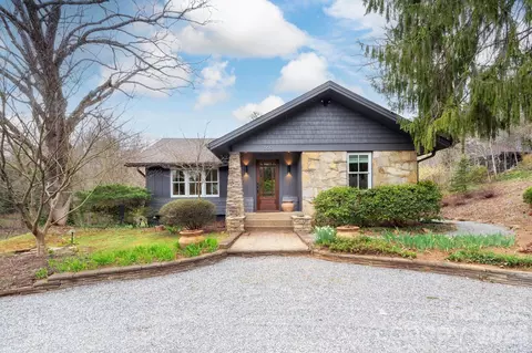 660 New Haw Creek Rd, Asheville, NC 28805