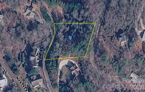 475 Chapel Cove Cir, Franklin, NC 28734