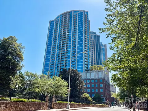 210 N Church 1512 St #1512, Charlotte, NC 28202