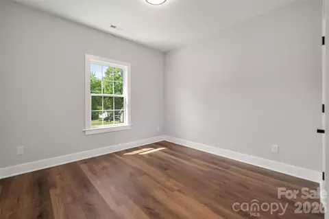 Bedroom - 501 Snow St, Kannapolis, NC 28081 photo 3 of 4
