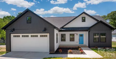 501 Snow St, Kannapolis, NC 28081