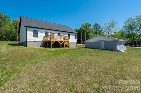 Exterior - 501 Snow St, Kannapolis, NC 28081 photo 5 of 5