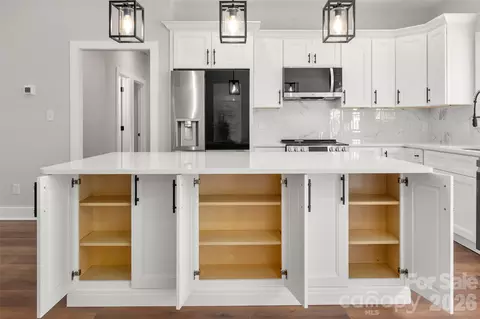 Kitchen - 501 Snow St, Kannapolis, NC 28081 photo 8 of 9