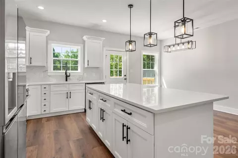 Kitchen - 501 Snow St, Kannapolis, NC 28081 photo 3 of 9