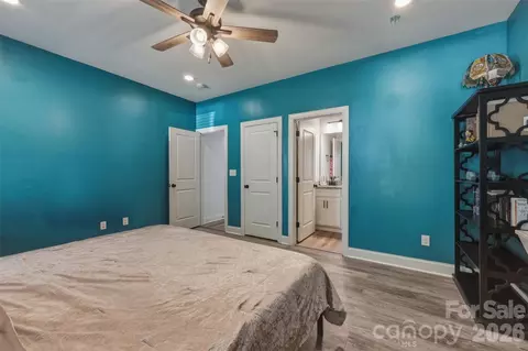 Bedroom - 701 E 3rd Ave, Gastonia, NC 28054 photo 3 of 4