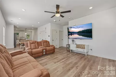 Other - 701 E 3rd Ave, Gastonia, NC 28054 photo 2 of 12