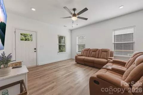 Other - 701 E 3rd Ave, Gastonia, NC 28054 photo 3 of 12