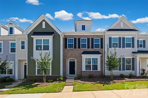 4503 Potters Wheel Dr, Fort Mill, SC 29715