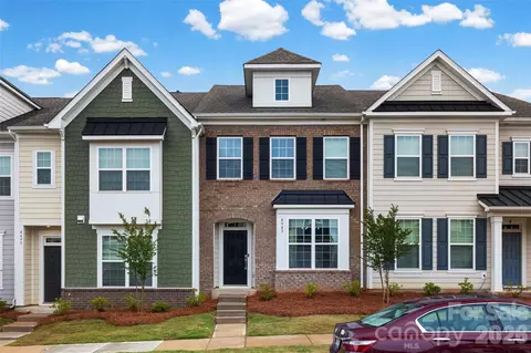 4503 Potters Wheel Dr, Fort Mill, SC 29715