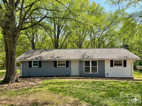 108 York Park St, York, SC 29745