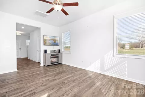 Living - 8187 Sheffield Dr, Terrell, NC 28682 photo 1 of 1
