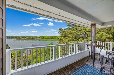 9709 Emerald Point 12 Dr #12, Charlotte, NC 28278