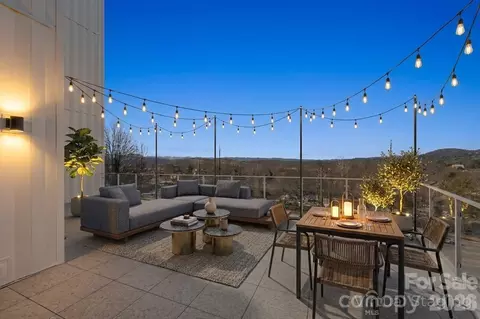 123 Haywood 205 St #205, Asheville, NC 28801