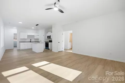 Living - 711 Adams St, Monroe, NC 28110 photo 5 of 6