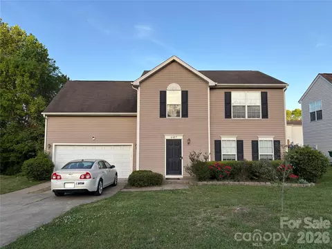 6427 Wedron Ct, Charlotte, NC 28216